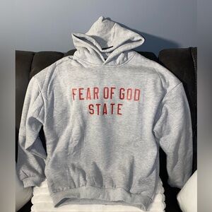 Fear of God Essentials State Hoodie
Dark Heather Grey